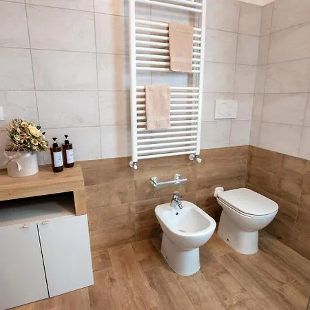 公寓 Un Posto Al Sole Clevolo